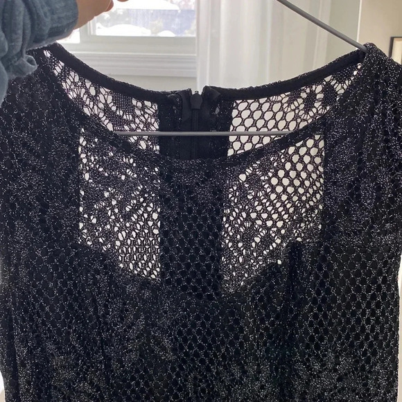 Black & Silver Floral Mesh Sophia Fitted Cocktail New's Year Dress Size M - Picture 8 of 14